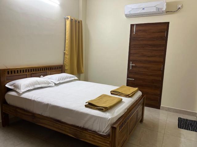 Girivalam Vista Residency Apartment Tiruvannamalai Luaran gambar